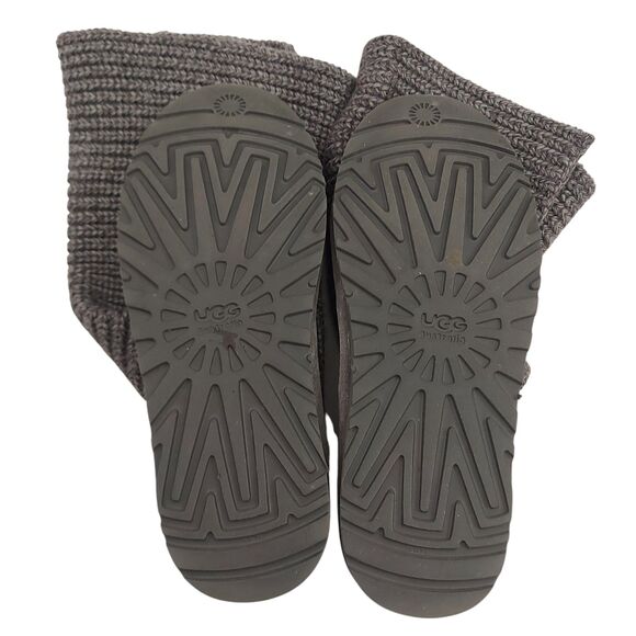 UGG Cardi Ribbed Knit Boots Womens 8 Gray Button Sheepskin Lining Tall Short - Picture 10 of 13